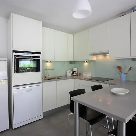 Renovado A 20m De La Playa En Con Terraza Y Parking - Es-228-124 Daire